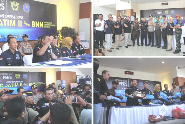Membuka acara konferensi pers hasil ungkap kasus narkotika jenis ganja 7 kilogram hasil sinergi BNN Kabupaten /Kota (Kota Malang, Kota Batu, Malang) dengan Kanwil DJBC Jatim II