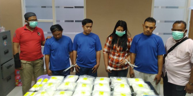 BNNP Jawa Timur Ungkap Kasus Narkotika 25 Kg sabu dari jaringan internasional BNNP Jawa Timur Ungkap Kasus Narkotika 25 Kg sabu dari jaringan internasional