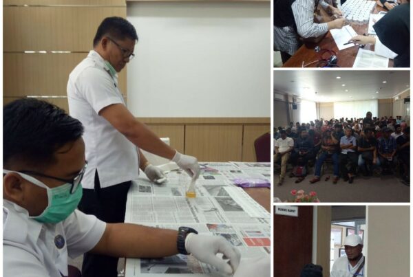 Bertekad Wujudkan Sampang Bebas Narkoba, 130 Orang Bakal Calon Kepala Desa Lakukan Tes Urine di BNNP Jatim Bertekad Wujudkan Sampang Bebas Narkoba, 130 Orang Bakal Calon Kepala Desa Lakukan Tes Urine di BNNP Jatim