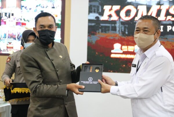 Kunjungan Kerja Anggota Dewan Komisi III DPR RI Kunjungan Kerja Anggota Dewan Komisi III DPR RI