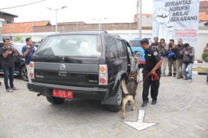 Demonstrasi K9