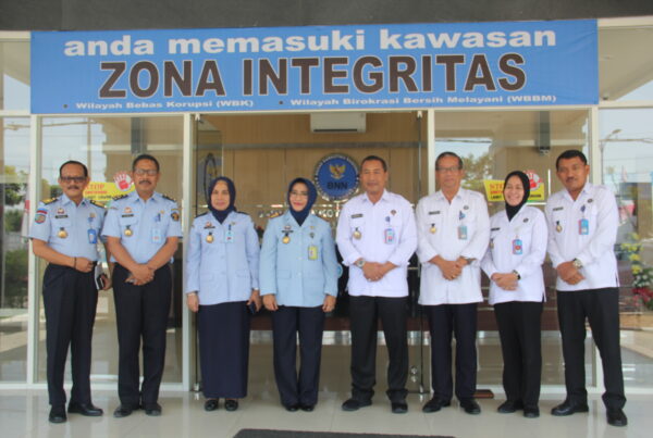 MENERIMA KUNJUNGAN KERJA HUKUM DAN HAM PROVINSI JAWA TIMUR