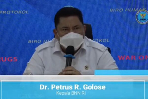 BNN PERANG MELAWAN NARKOBA, WUJUDKAN INDONESIA BERSINAR