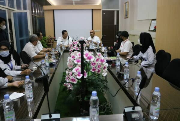 Sinergikan Bangkalan Bersinar Kepala BNNP Jatim Kunjungi Parseh dan Kepala Dinas Pendidikan Bangkalan Sinergikan Bangkalan Bersinar Kepala BNNP Jatim Kunjungi Parseh dan Kepala Dinas Pendidikan Bangkalan