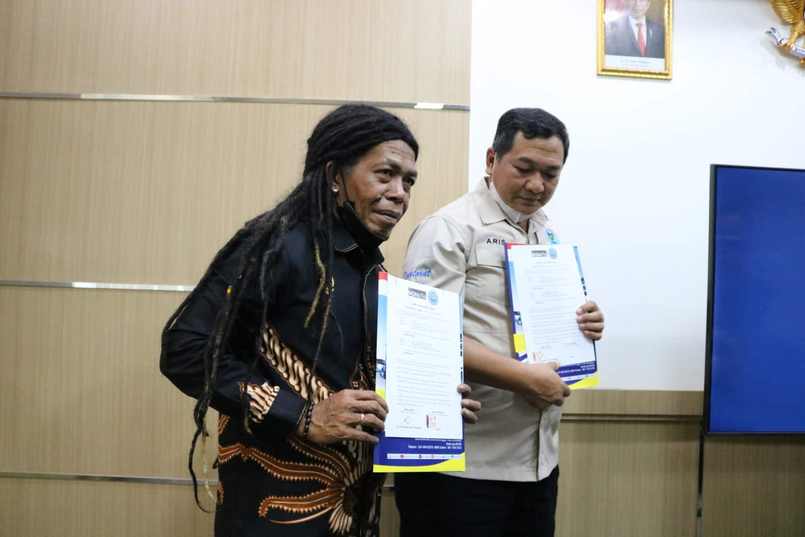 Tekatkan Perang Lawan Narkoba, Cak Sodiq New Monata Senandungkan Narkoba Membunuhmu Tekatkan Perang Lawan Narkoba, Cak Sodiq New Monata Senandungkan Narkoba Membunuhmu
