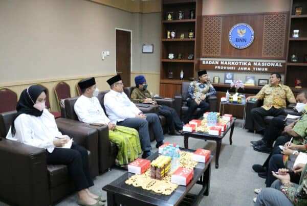 Pesan Ketua GNAN MUI untuk masyarakat Jawa Timur Pesan Ketua GNAN MUI untuk masyarakat Jawa Timur