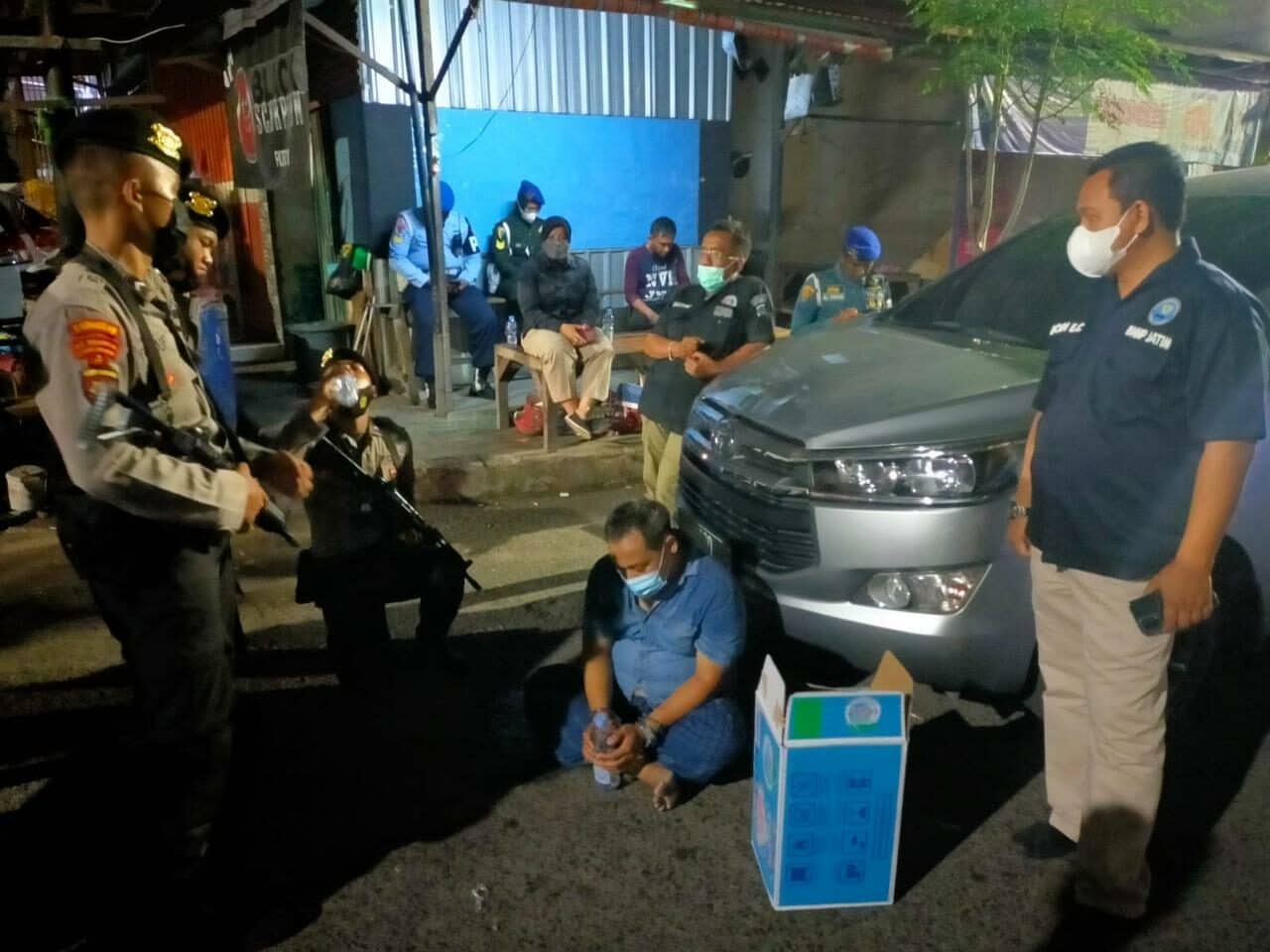 Razia Gabungan Kampung Rawan Narkoba di Surabaya