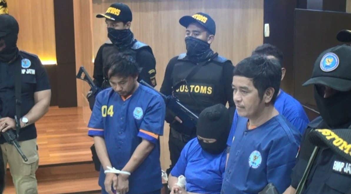 Perdagangan Narkoba Merupakan Kejahatan Terorganisir Transnasional dan Strategi Indonesia dalam Mencegahnya Perdagangan Narkoba Merupakan Kejahatan Terorganisir Transnasional dan Strategi Indonesia dalam Mencegahnya